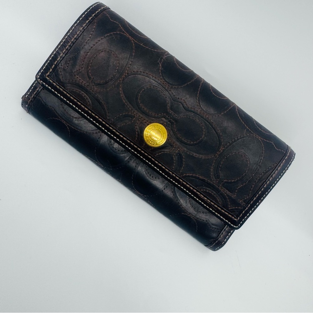 Coach Signature CC Embossed Trifold Wallet Brown